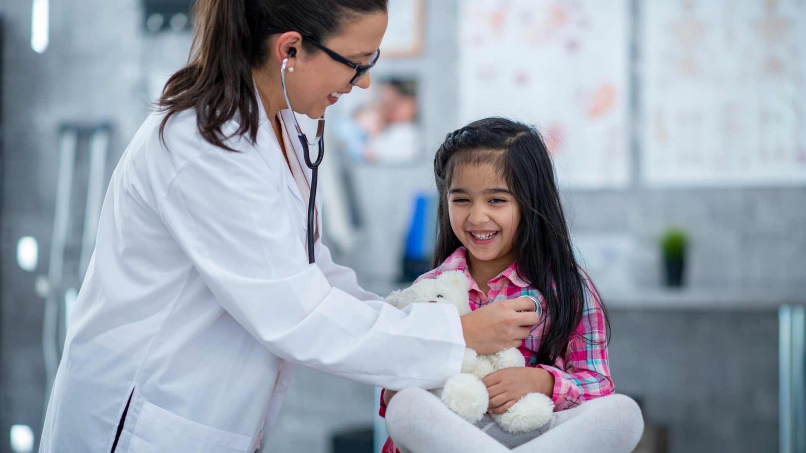 84657paediatrician-with-youn-girl.jpeg
